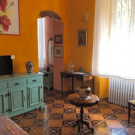 Le 4 Stagioni Bed & Breakfast 3*